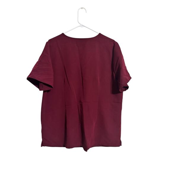 FIGS Casma Three Pocket Scrub Top Women's Size XXL Burgundy - Picture 2 of 5
